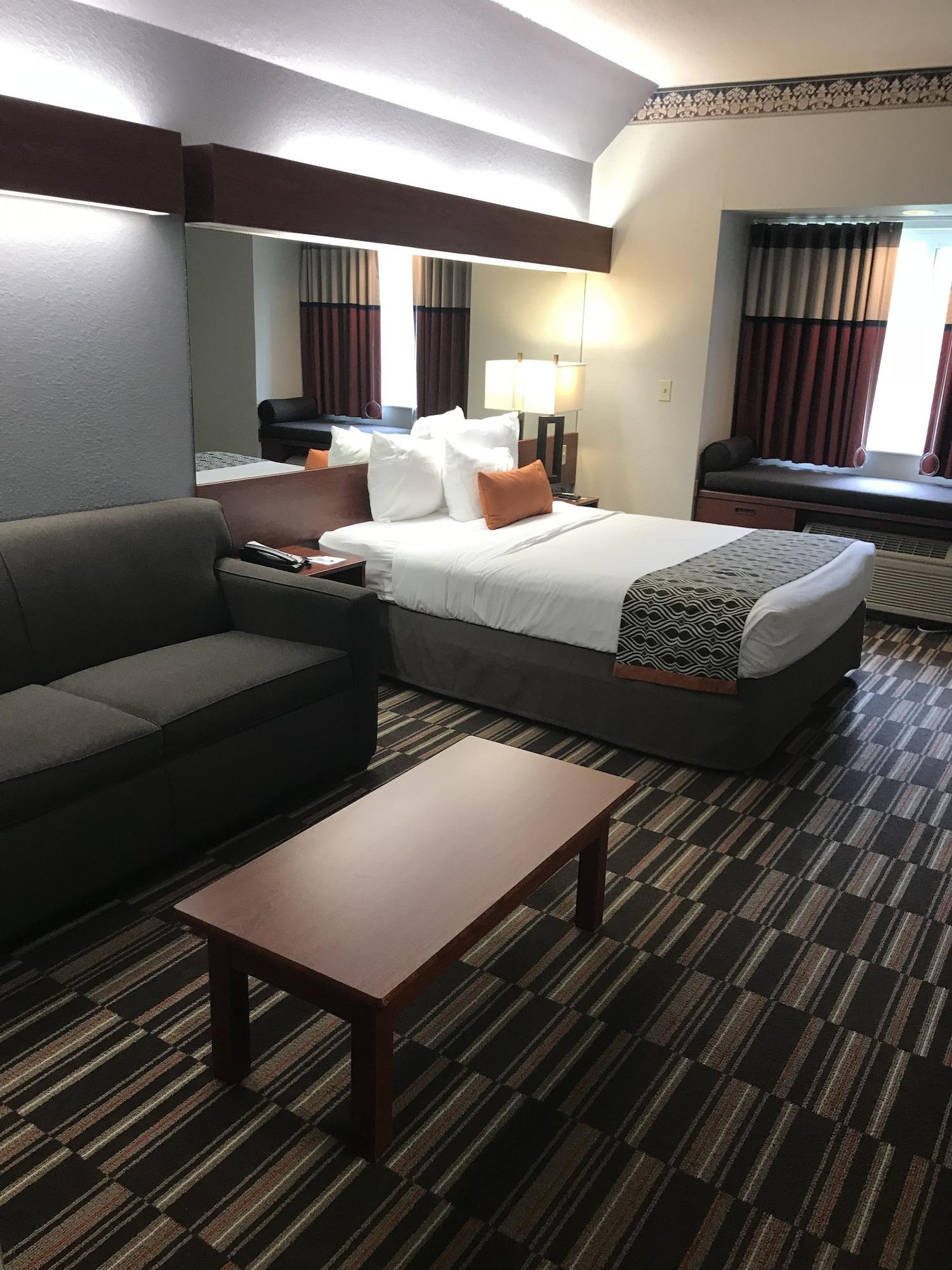 Microtel Inn & Suites Urbandale Ngoại thất bức ảnh